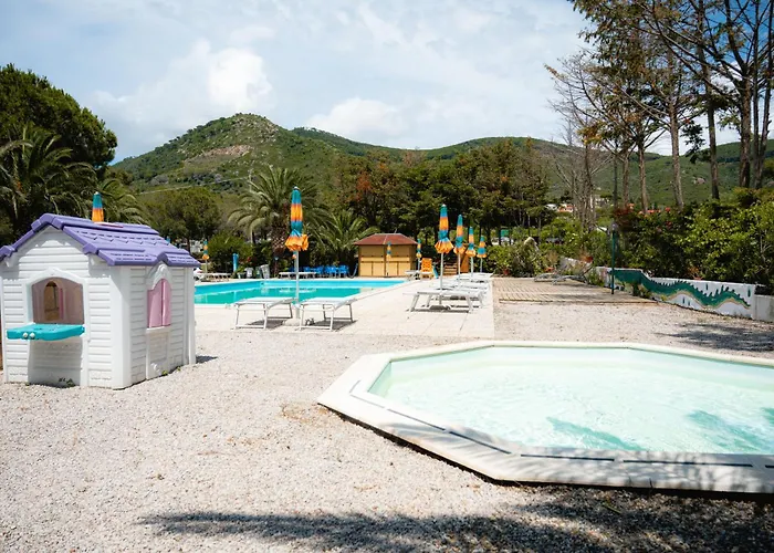 Glamping At Elba Lyxtält