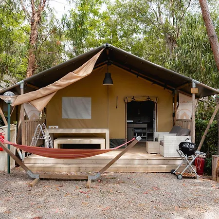 Glamping At Elba 拉科纳
