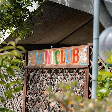 Glamping At Elba * ラコナ