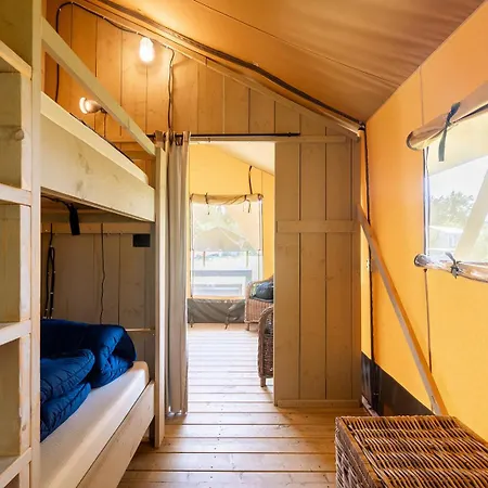 Glamping At Elba Luxury tent Lacona