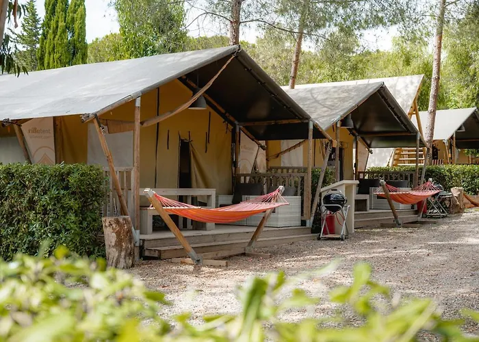 Glamping At Elba Lacona