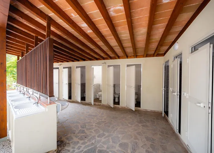 Glamping At Elba ラグジュアリーテント ラコナ